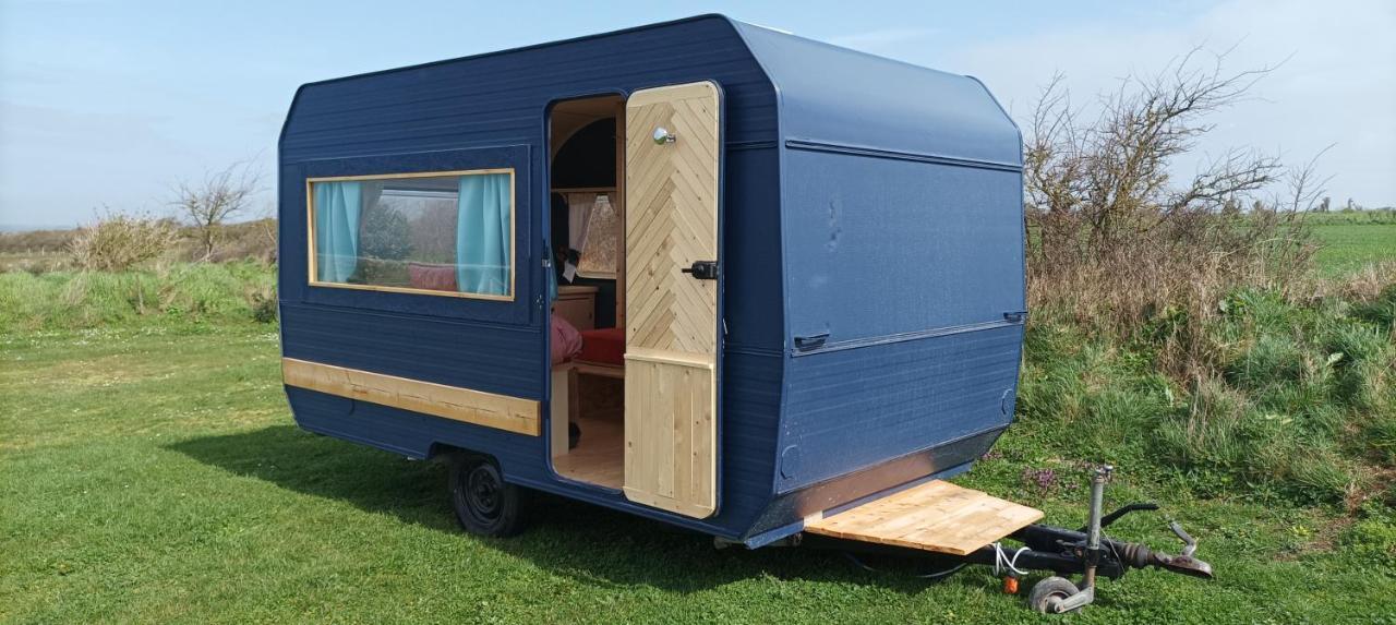 Camping Les Ronds Duval Face Aux Iles Anglo-Normandes Les Moitiers-d'Allonne Экстерьер фото
